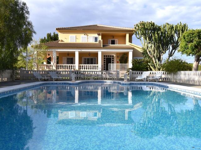 Casa en venta en el Baix Vinalopó, Valencia