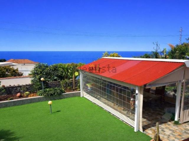 Casa en venta en Santa Úrsula, Canarias