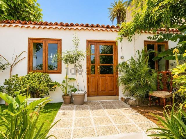 Casa en venta en Santa Úrsula, Canarias
