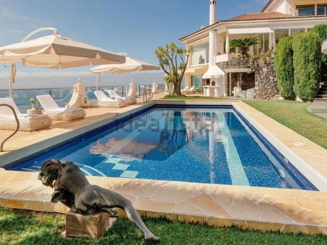 Casa en venta en Santa Úrsula, Canarias