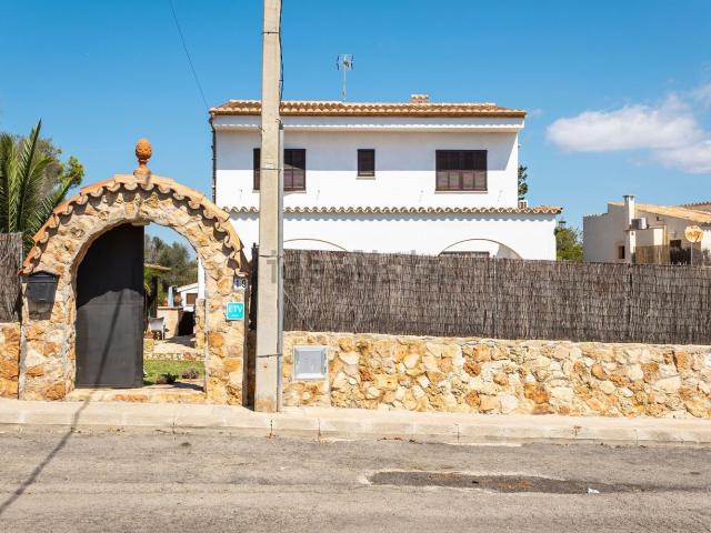 Casa en alquiler en Cala Llombards, Salines, Ses
