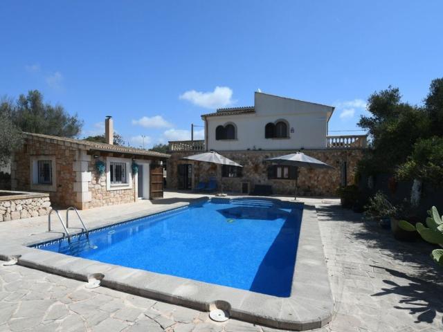 Casa en venta en Cala Llombards, Migjorn