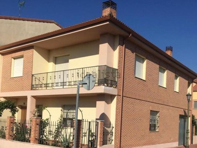 Casa en venta en Santovenia De Pisuerga, Valladolid