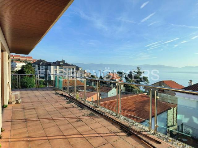 Casa en venta en Padriñán, O Salnés