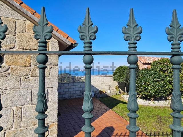 Casa en venta en Sanxenxo, A Igrexa