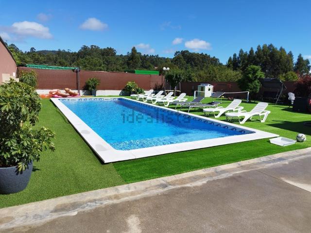Casa en alquiler en Dena, O Salnés