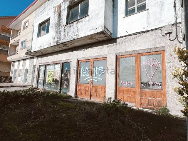 Casa en venta en Dorrón, O Salnés