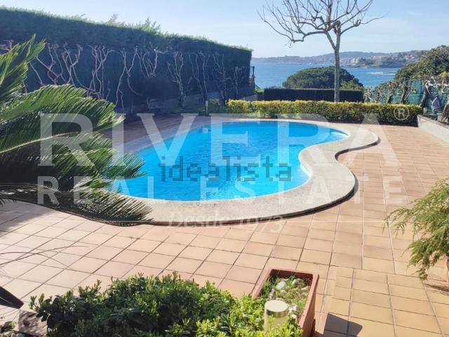 Casa en venta en Padriñán, O Salnés