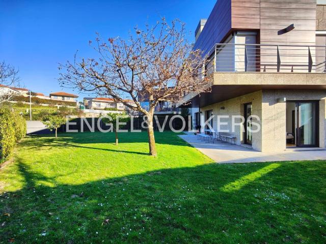 Casa en venta en Dorrón, O Salnés