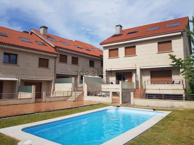Casa en venta en Padriñán, O Salnés