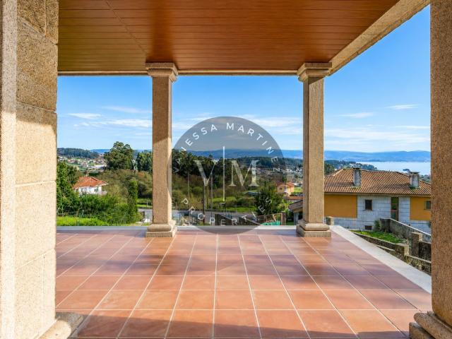Casa en venta en Padriñán, O Salnés