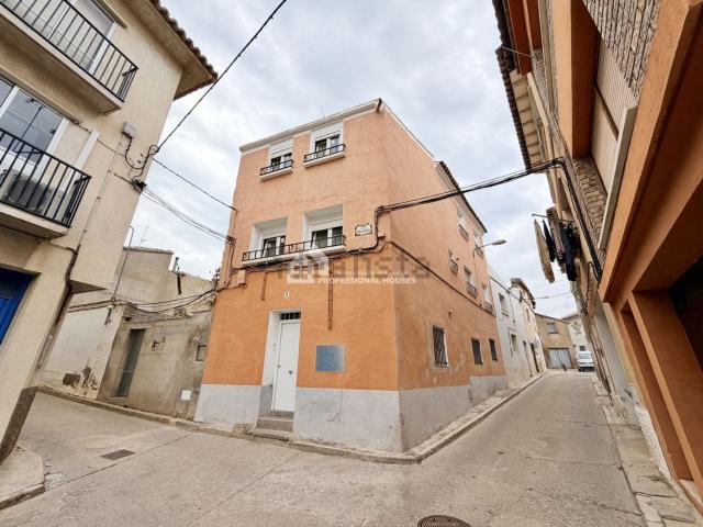 Casa en venta en Sariñena, Huesca
