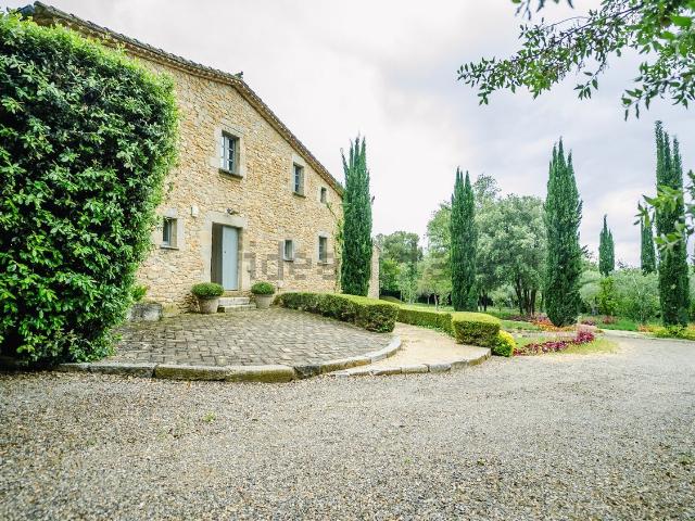 Casa en venta en Saus, Girona