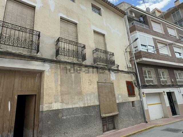Casa en venta en María Moliner, l'Alt Vinalopó / El Alto Vinalopó