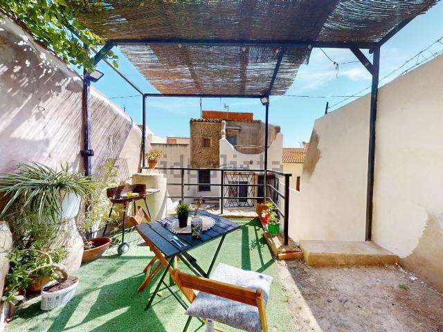 Casa en venta en l'Alt Vinalopó / El Alto Vinalopó, Valencia