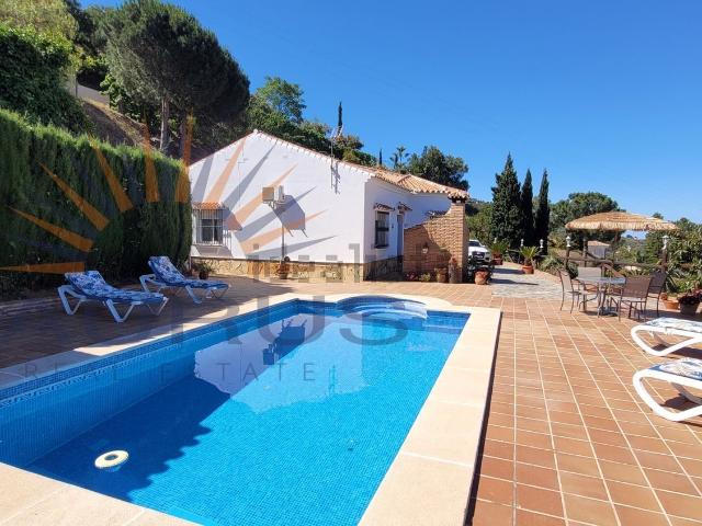 Casa en venta en La Axarquía, Andalucía