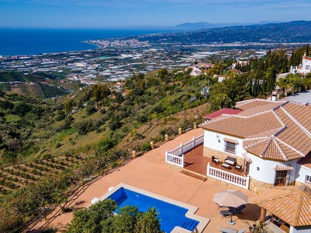 Casa en alquiler en La Axarquía, Andalucía