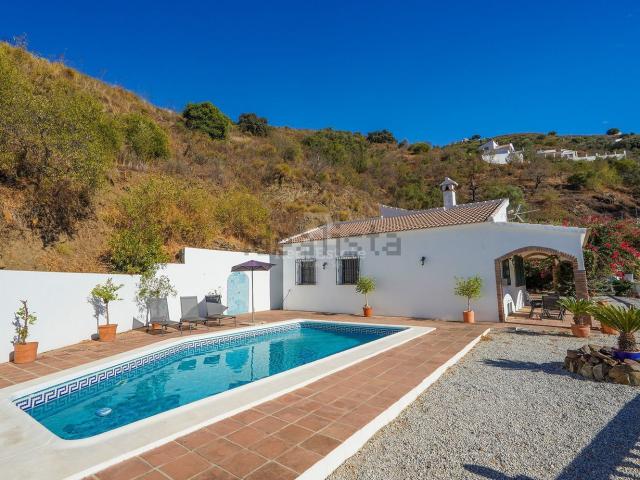 Casa en alquiler en La Axarquía, Andalucía
