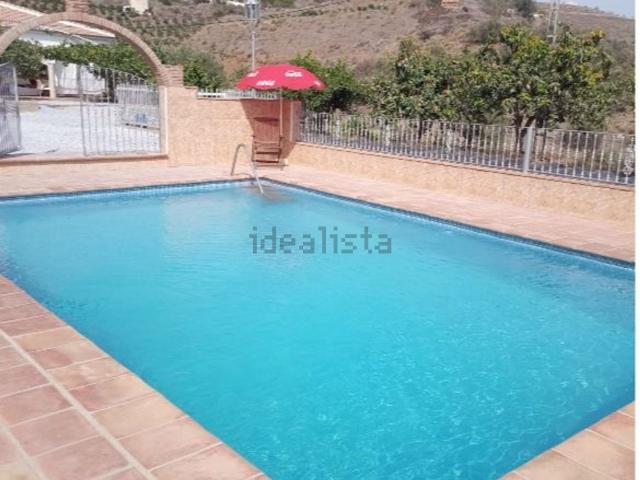 Casa en alquiler en Sayalonga