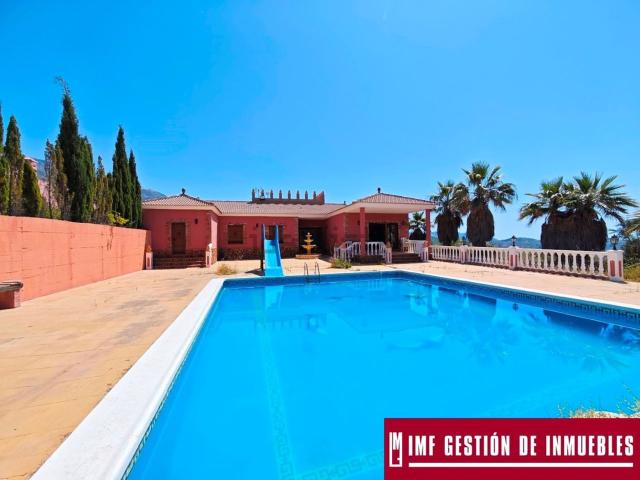 Casa en venta en La Axarquía, Andalucía
