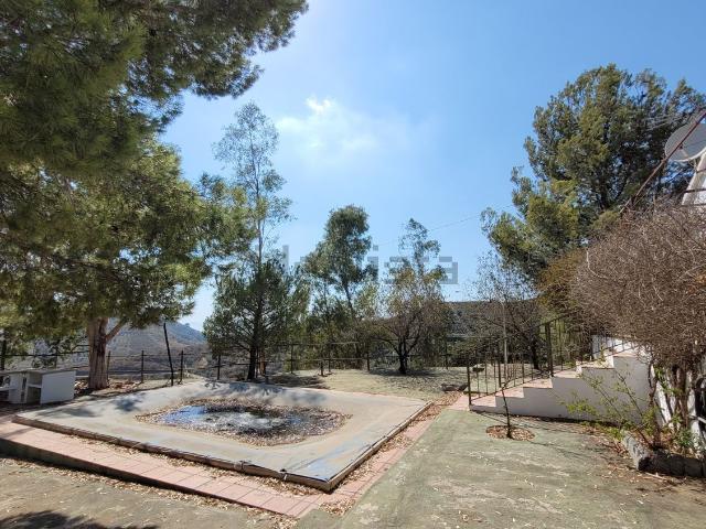 Casa en venta en Sedella
