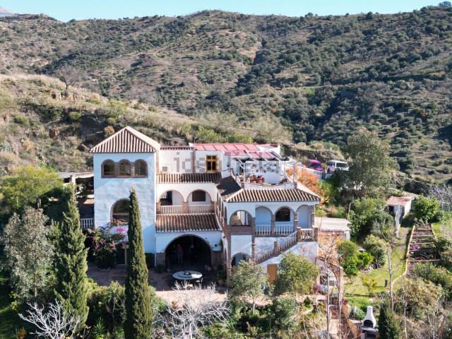 Casa en venta en Sedella