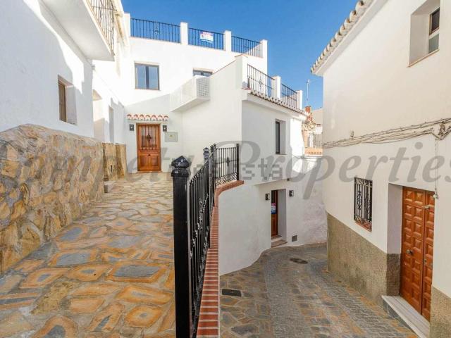 Casa en venta en La Axarquía, Andalucía
