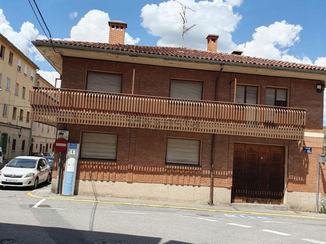 Casa en venta en Segovia, San Lorenzo