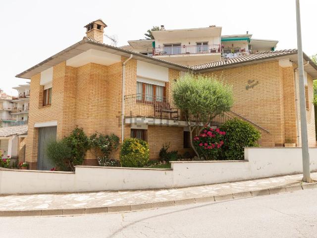 Casa en venta en la Quadrada, Osona