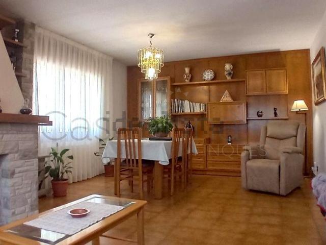 Casa en venta en la Quadrada, Osona