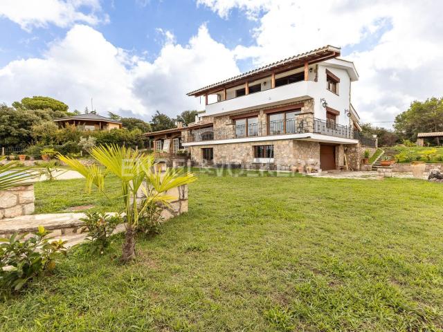 Casa en venta en Osona, Catalunya