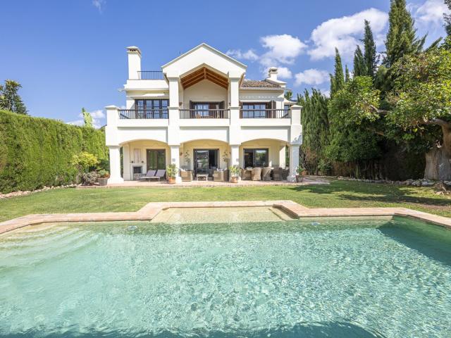 Casa en venta en La Carolina, Costa del Sol Occidental