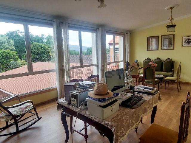 Casa en venta en Manduas, O Deza