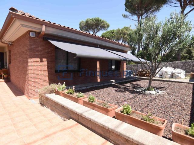 Casa en venta en Vallcanera, la Selva