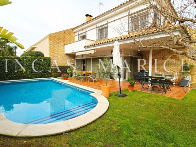 Casa en venta en Alt Vinyet, Sitges