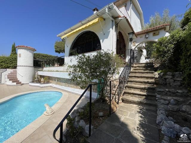 Casa en venta en Santa Bàrbara, Garraf