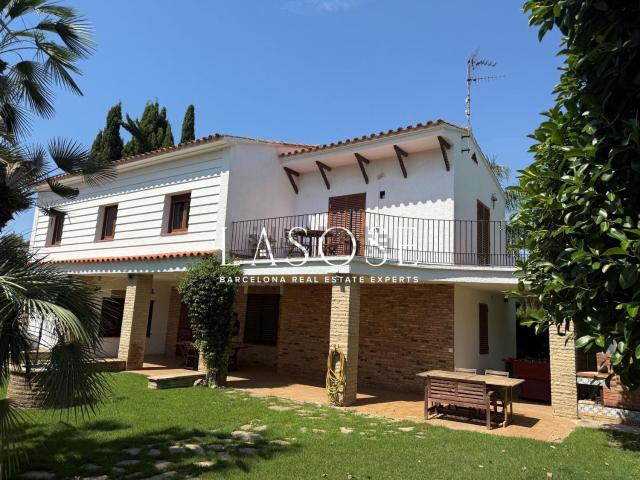 Casa en venta en Alt Vinyet, Garraf
