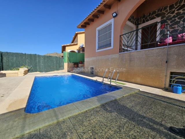 Casa en venta en Relleu