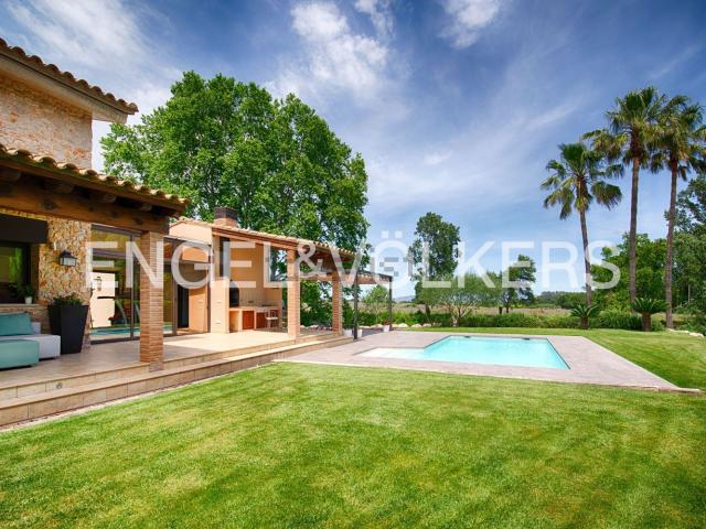 Casa en venta en Alt Empordà, Catalunya