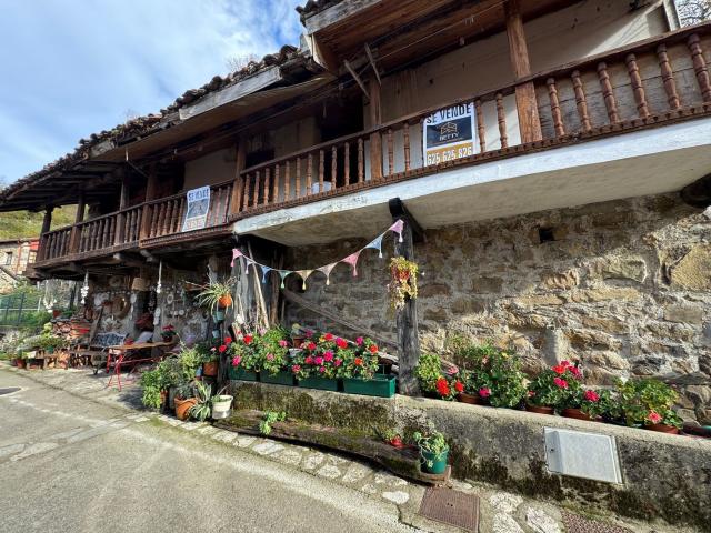 Casa en venta en Sobrescobio, Asturias