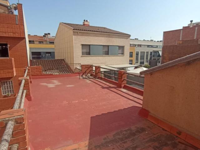 Casa en venta en Sabadell, Sant Oleguer