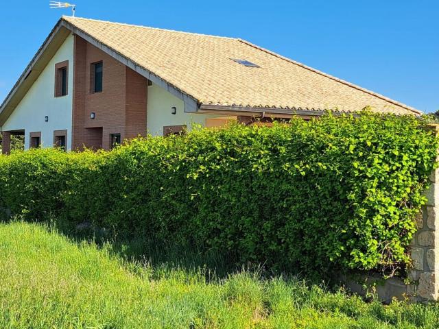 Casa en venta en Solanillos Del Extremo, Guadalajara