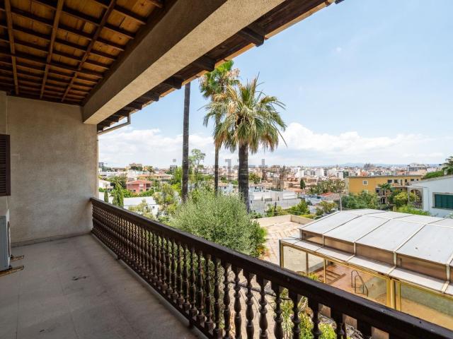 Casa en venta en Son Dureta, Palma
