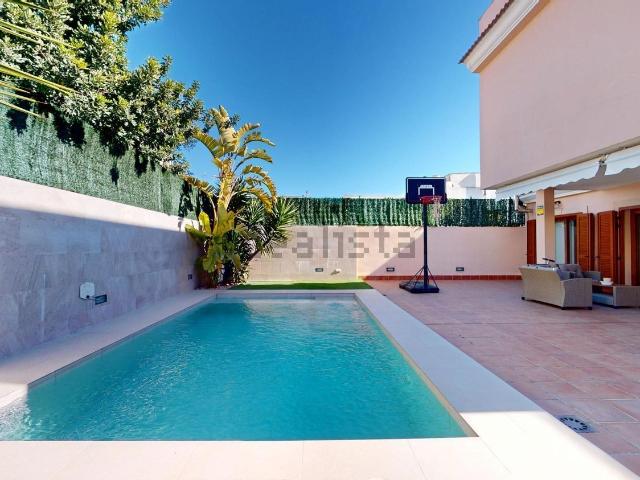 Casa en venta en Son Rapinya, Palma