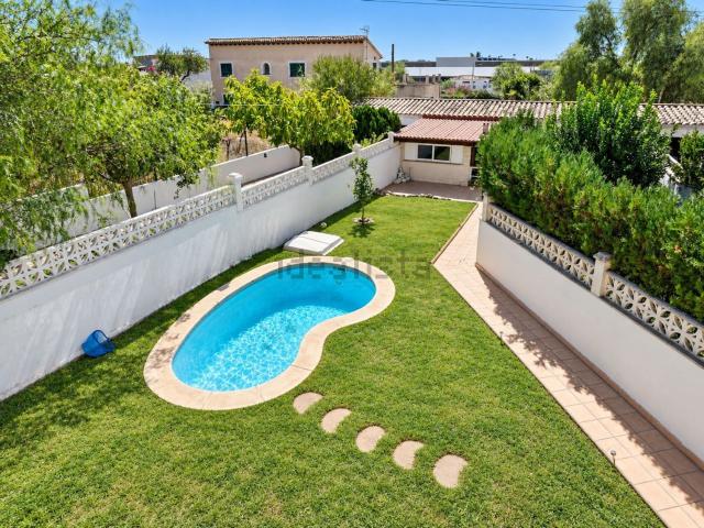 Casa en venta en Son Sardina, Palma