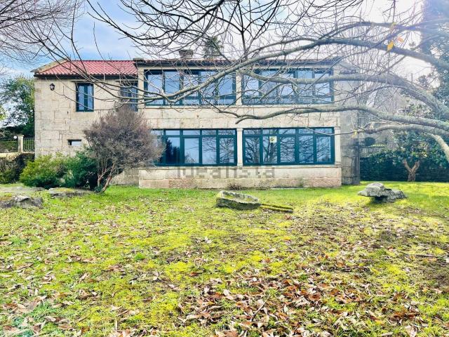 Casa en venta en Soutomaior, Vigo