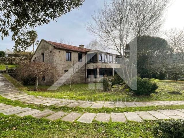 Casa en venta en Soutomaior, Vigo