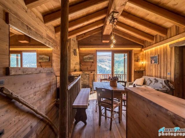 Villa Indipendente in affitto a Borghetto Di Vara, Liguria