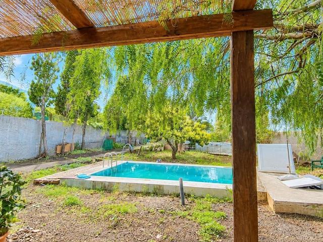 Casa en venta en San Juan de los Perales, Tacoronte
