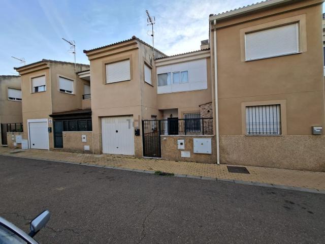 Casa en venta en Talavera La Real, Badajoz